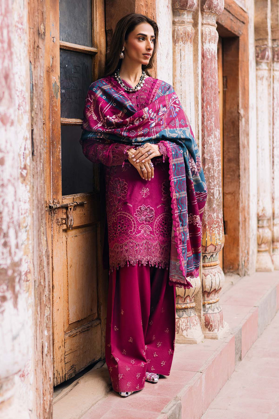 NUREH Maya Embroidered Linen Unstitched 3Pc Suit NW-100