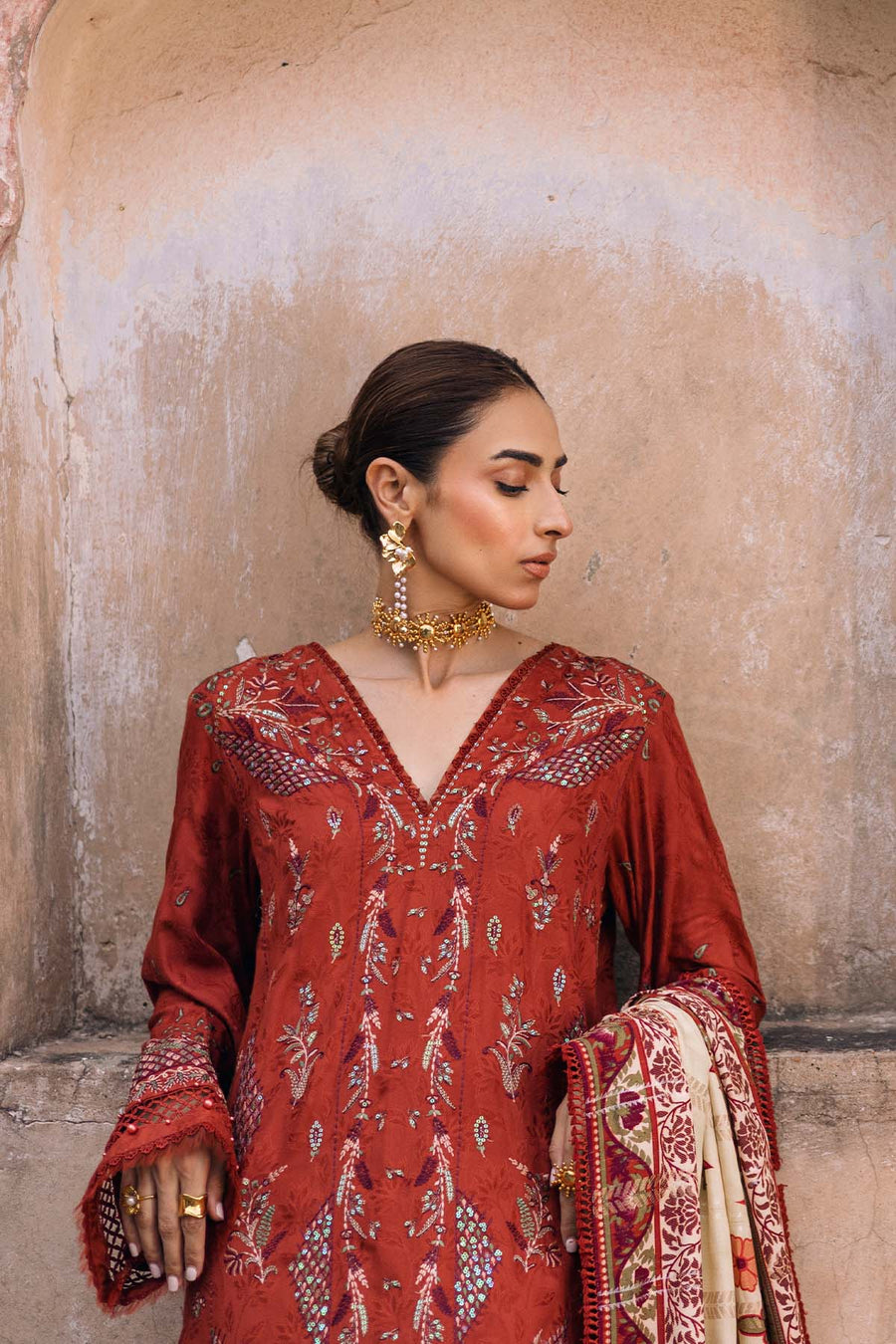 NUREH Maya Embroidered Linen Unstitched 3Pc Suit NW-105