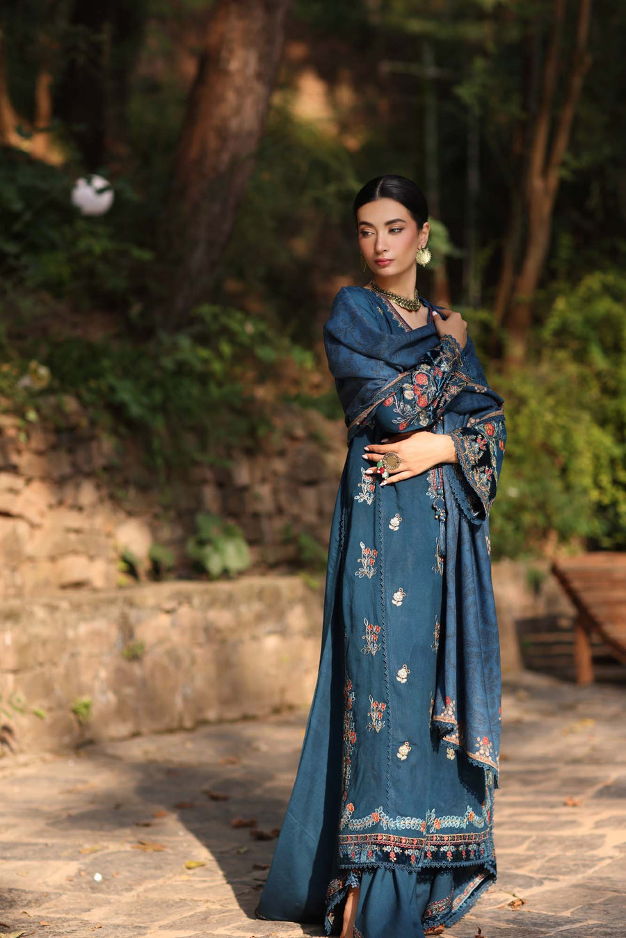 Noor by Saadia Asad Suzaankari Embroidered Linen Unstitched 3Pc Suit D-08 Nayul
