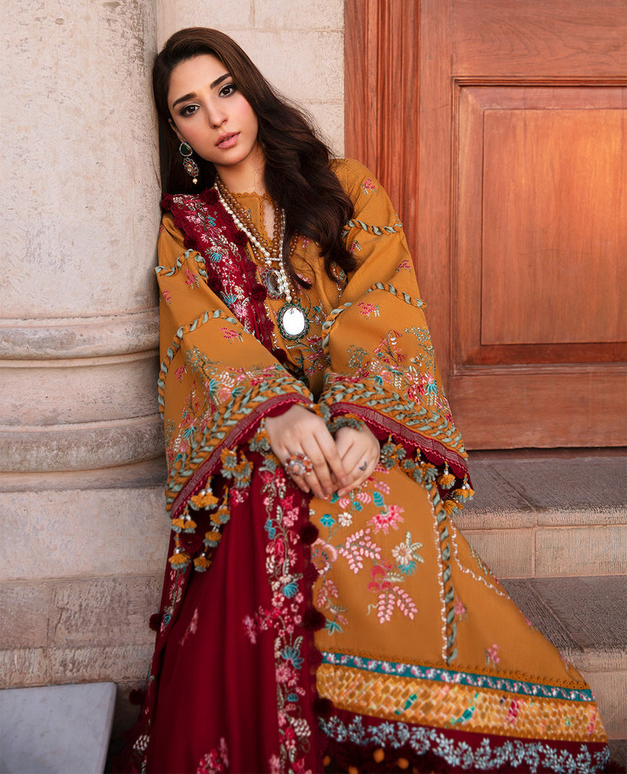 Noemie by Republic Womenswear Unstitched Khaddar 3Pc Suit NWU23-D2-B