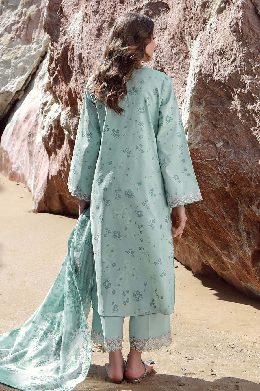 Seran Afsanah Embroidered Lawn Unstitched 3Pc Suit D-01 NYLA