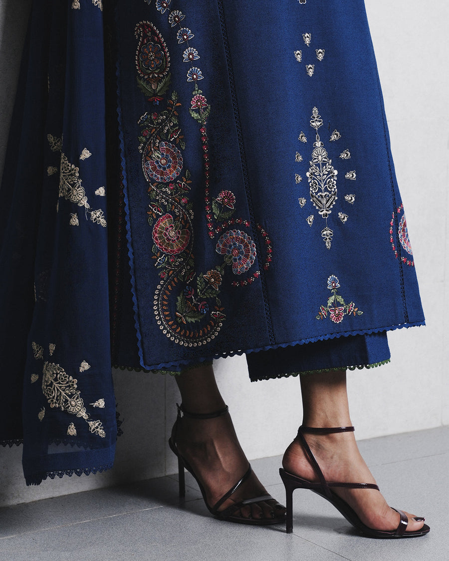 Jugnu Lahore Womenswear Embroidered Karandi Unstitched 3Pc Suit - NEHRI
