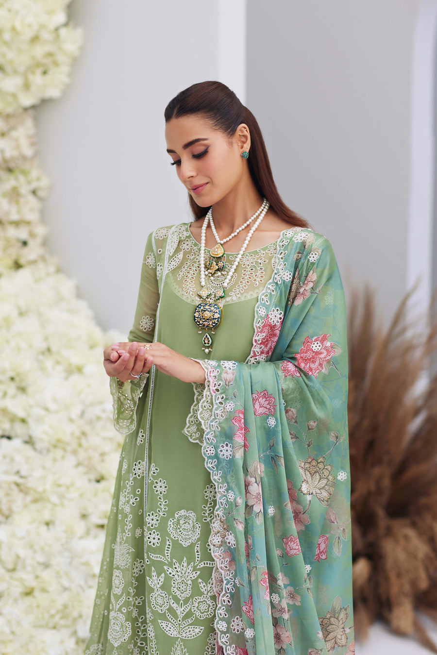 Mina Hasan Embroidered Chiffon Unstitched 3Pc Suit - Noura
