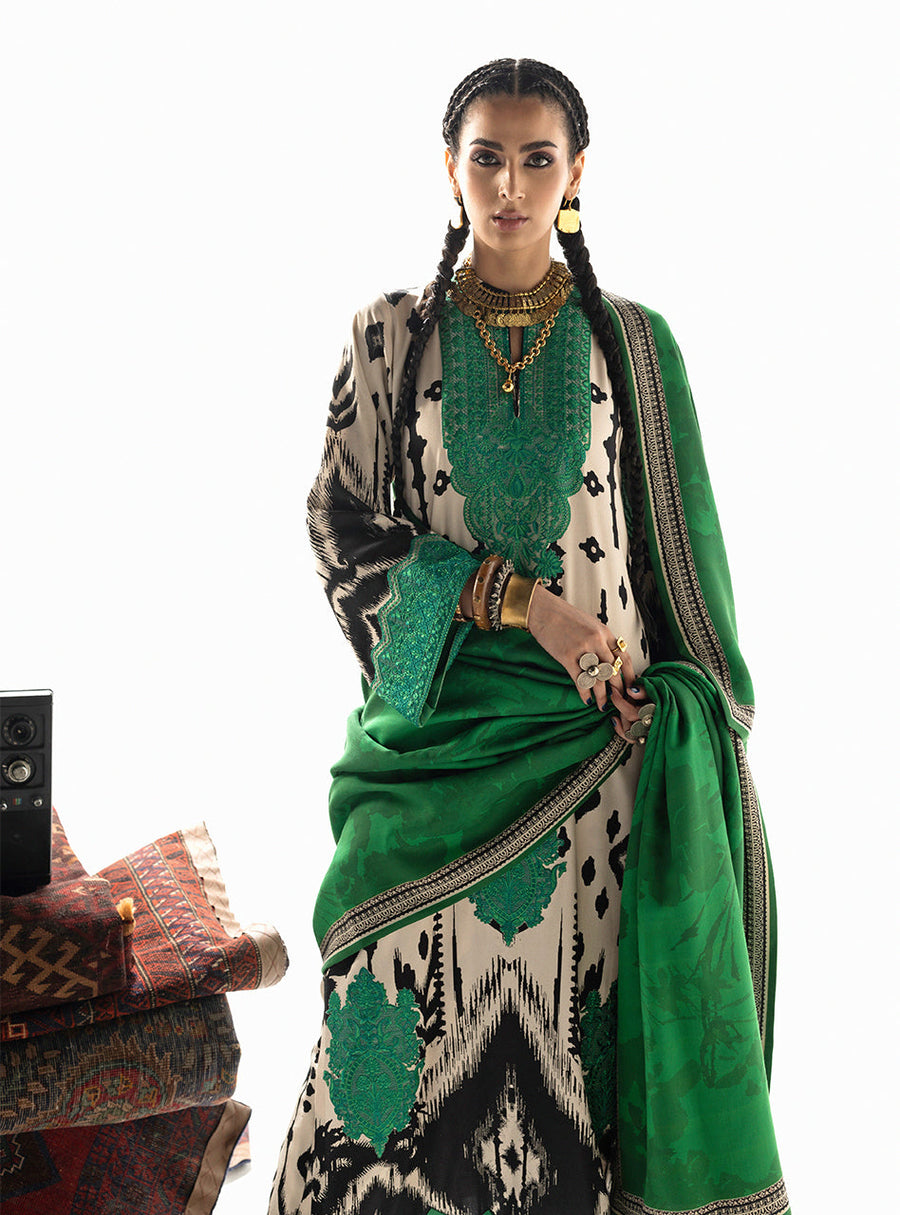 Zainab Chottani Embroidered Marina Twill Unstitched 3Pc Suit D-07 Novaya