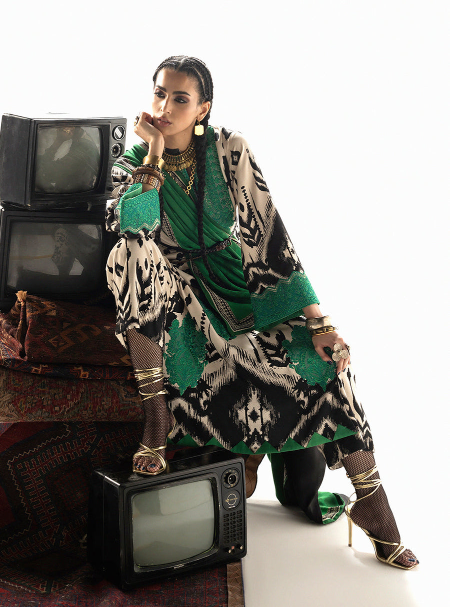 Zainab Chottani Embroidered Marina Twill Unstitched 3Pc Suit D-07 Novaya