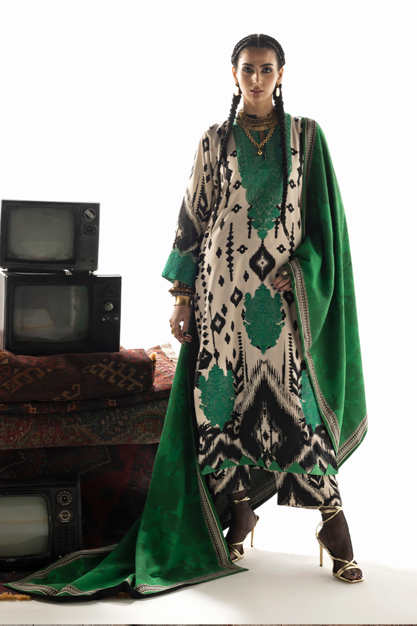 Zainab Chottani Embroidered Marina Twill Unstitched 3Pc Suit D-07 Novaya