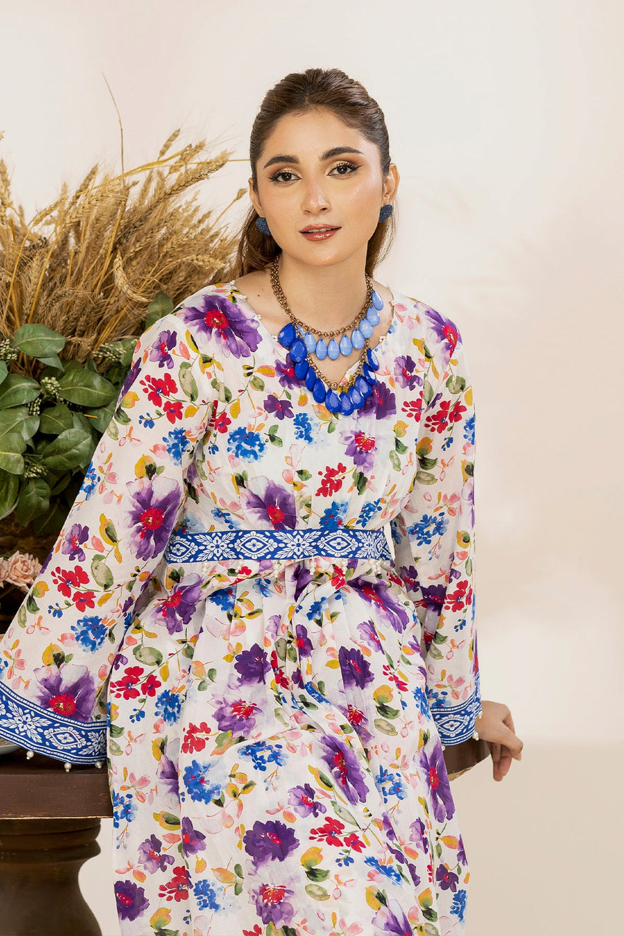 Safwa Orla Unstitched Printed Lawn 2Piece Suit - OLO03