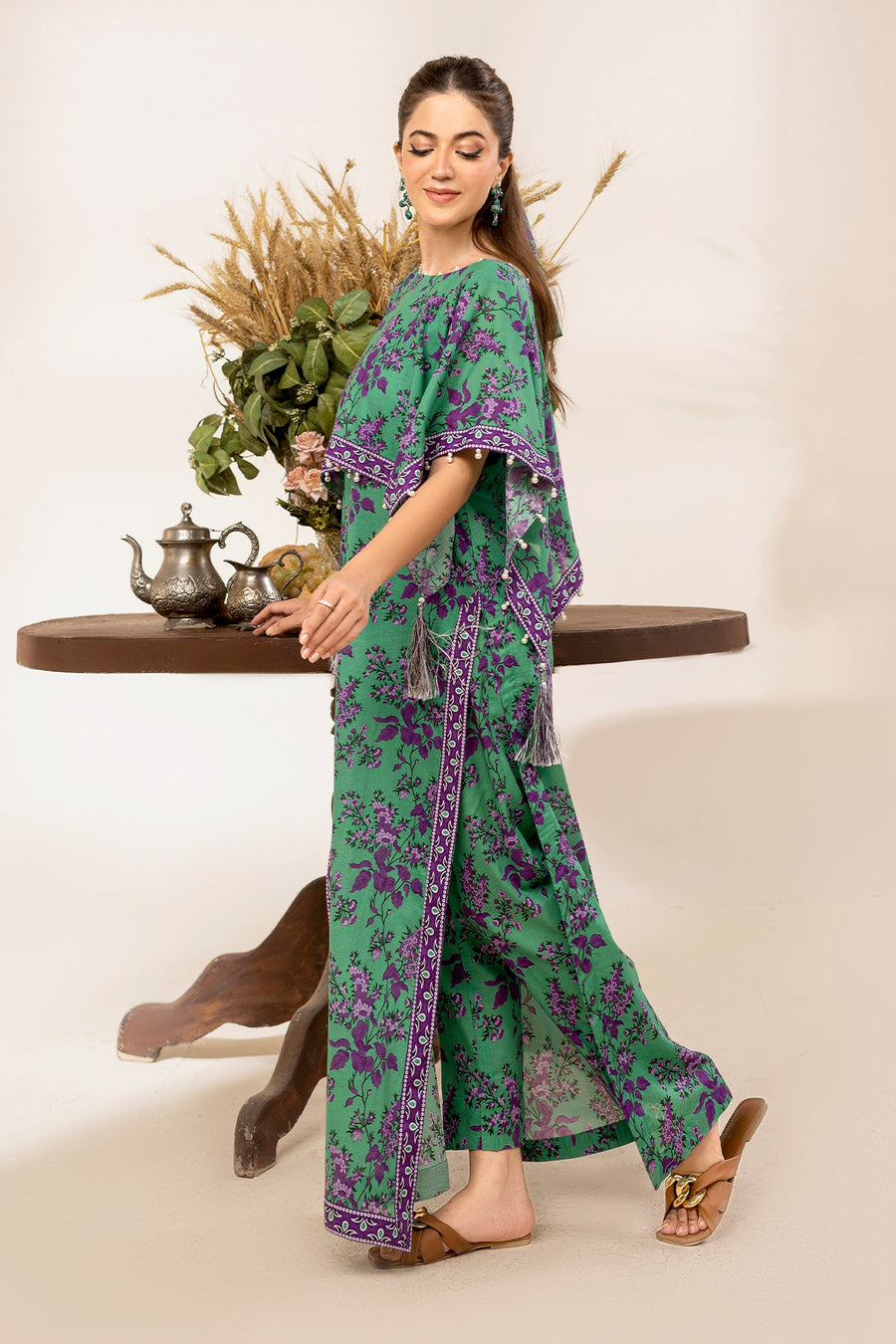 Safwa Orla Unstitched Printed Lawn 2Piece Suit - OLO06