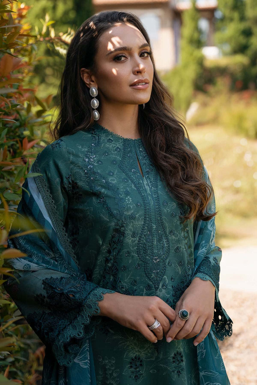 Afrozeh Damask The Holiday Unstitched Lawn 3Pc Suit AL-25-V2-02A OPALINE