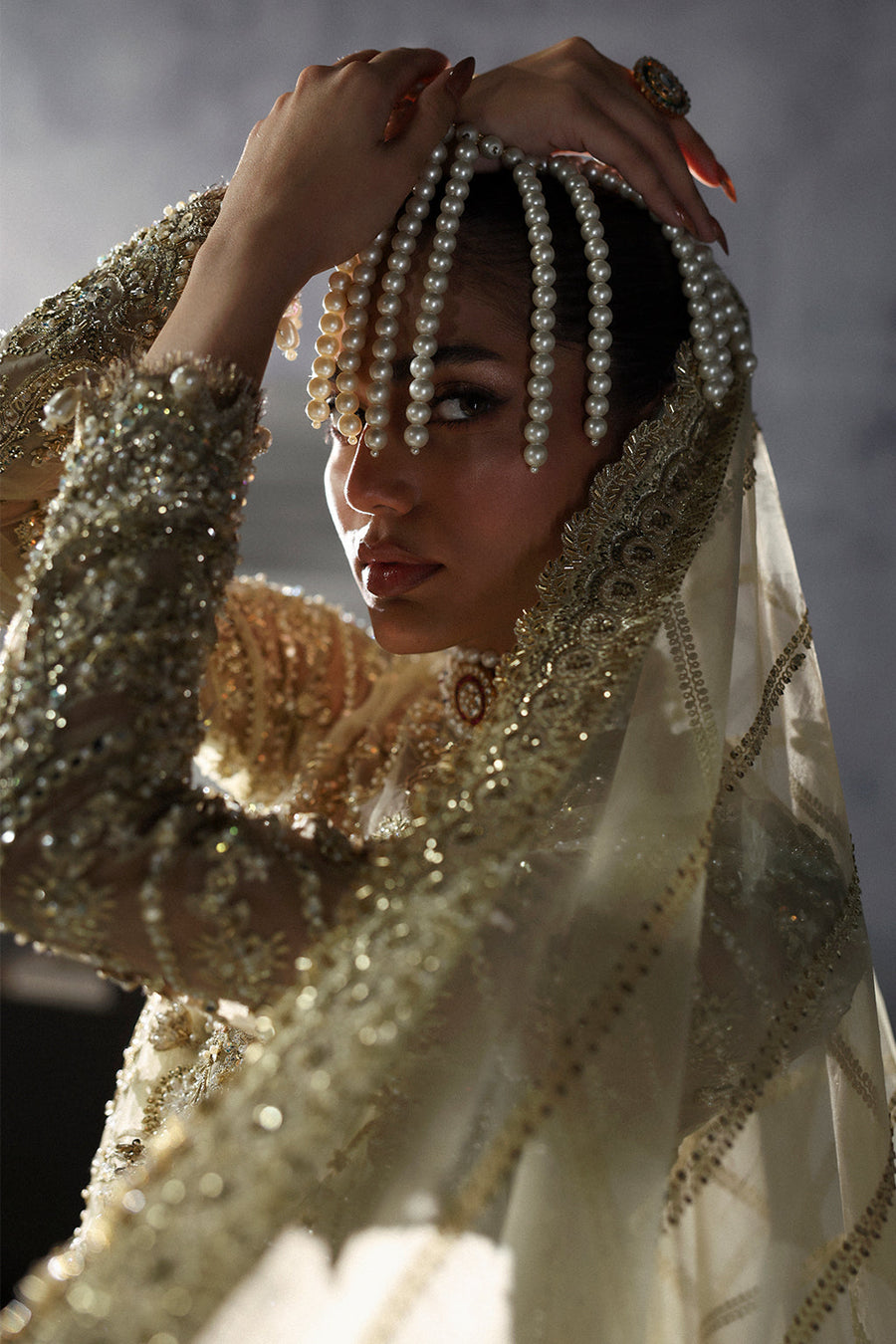 Afrozeh Embroidered Luxury Bridal Organza Unstitched 3Pc Suit AFB-24-06 ORAZIO