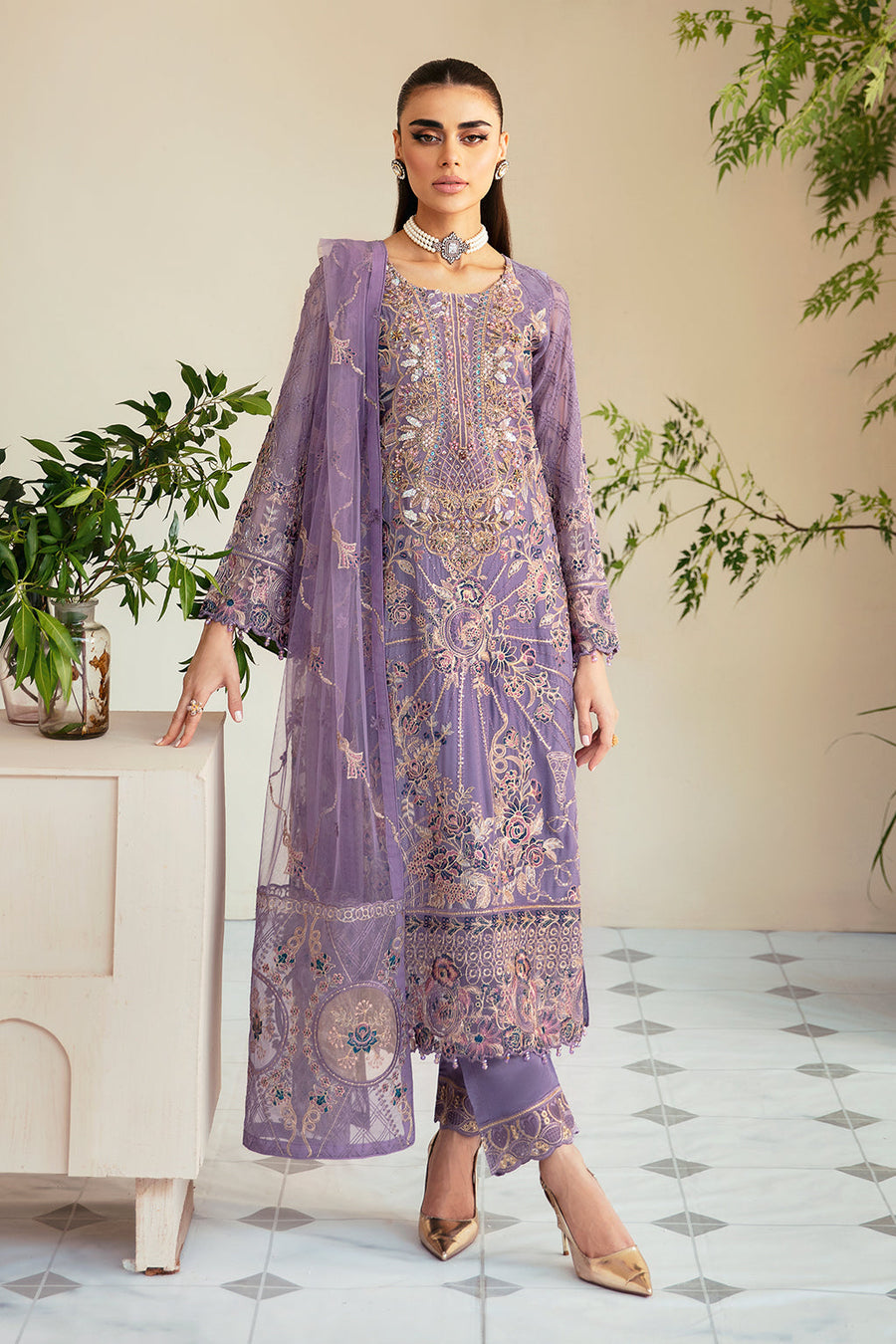 Ramsha Dastoor Embroidered Chiffon Unstitched 3Pc Suit P-104