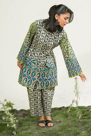 Safwa Printed Lawn Pret 2Pc Suit ( Ready To Wear ) P000912