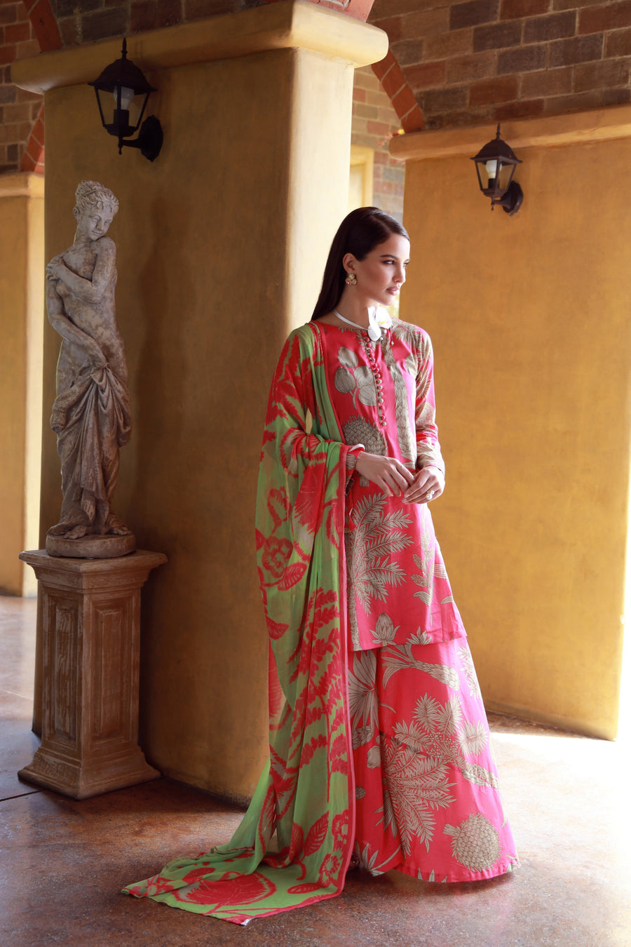 Feathers Stillness In Bloom Unstitched Printed Lawn 3Pc Suit PEONYX-FT532