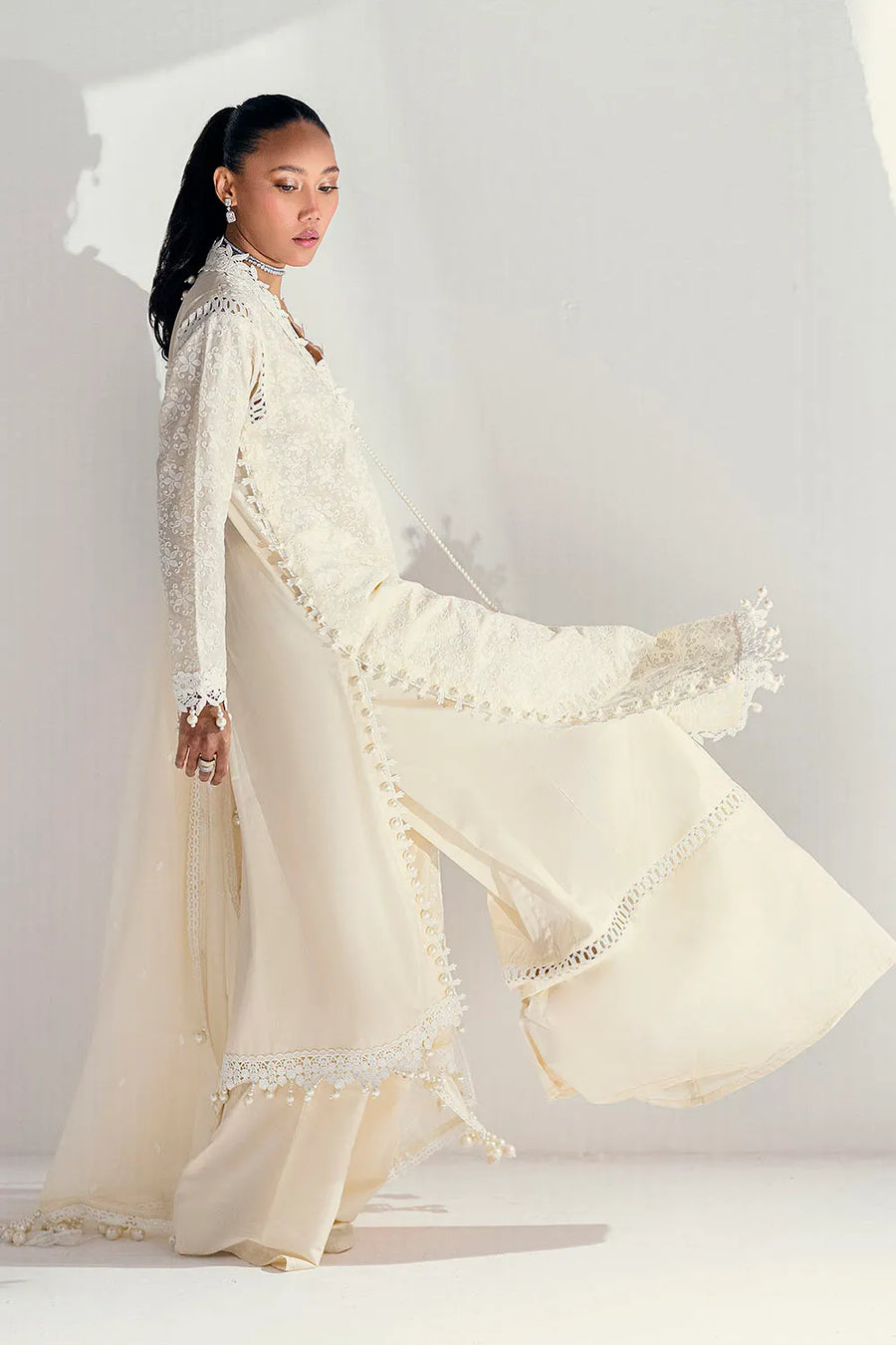 Gul Ahmed Chikankari Embroidered Lawn Unstitched 3Pc Suit PM-52046