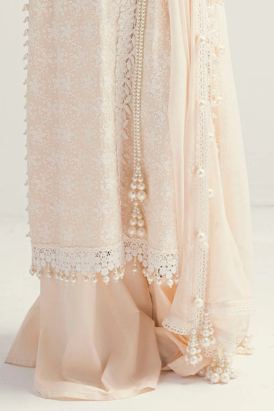 Gul Ahmed Chikankari Embroidered Lawn Unstitched 3Pc Suit PM-52046