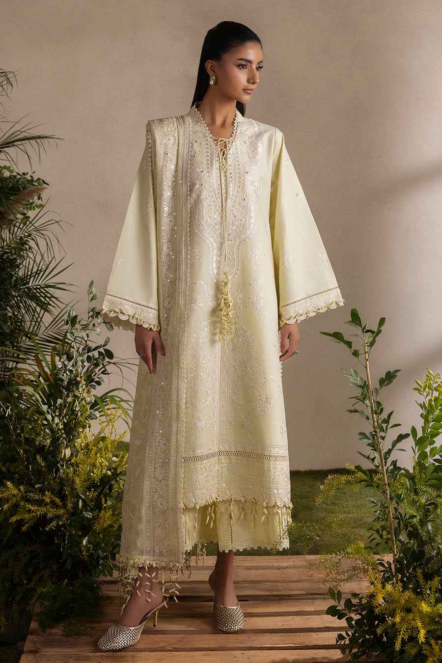 Gul Ahmed Slow Bloom Embroidered Lawn Unstitched 3Pc Suit PM-62004