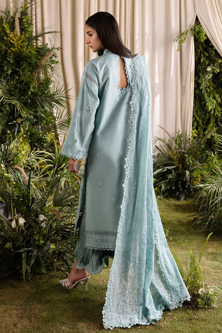Gul Ahmed Slow Bloom Embroidered Lawn Unstitched 3Pc Suit PM-62006