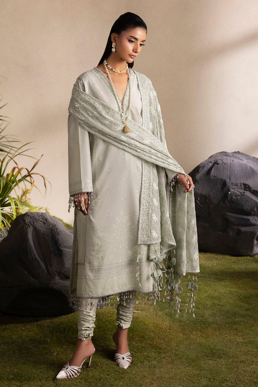 Gul Ahmed Slow Bloom Embroidered Lawn Unstitched 3Pc Suit PM-62007