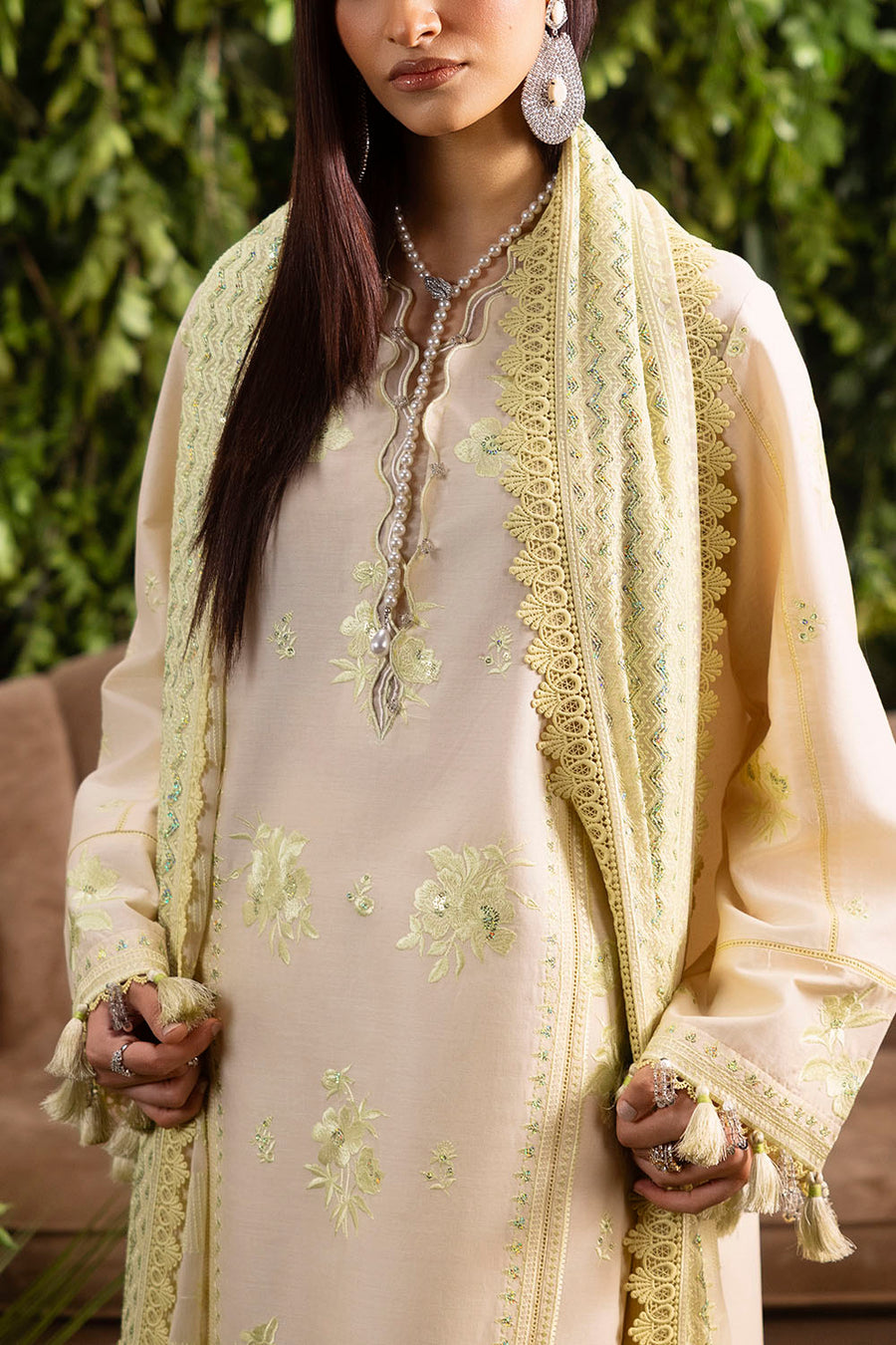 Gul Ahmed Slow Bloom Embroidered Lawn Unstitched 3Pc Suit PM-62018
