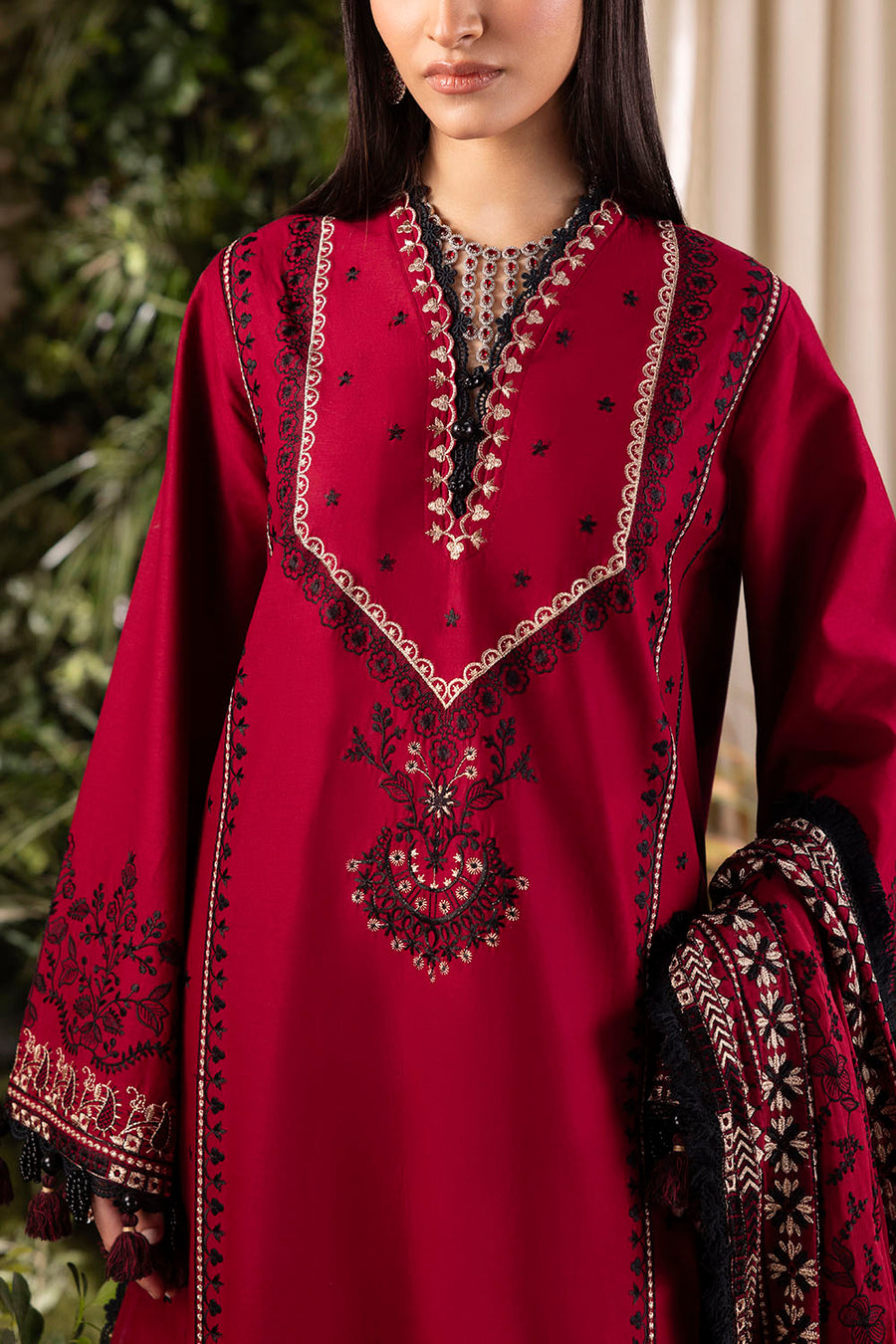 Gul Ahmed Slow Bloom Embroidered Lawn Unstitched 3Pc Suit PM-62019