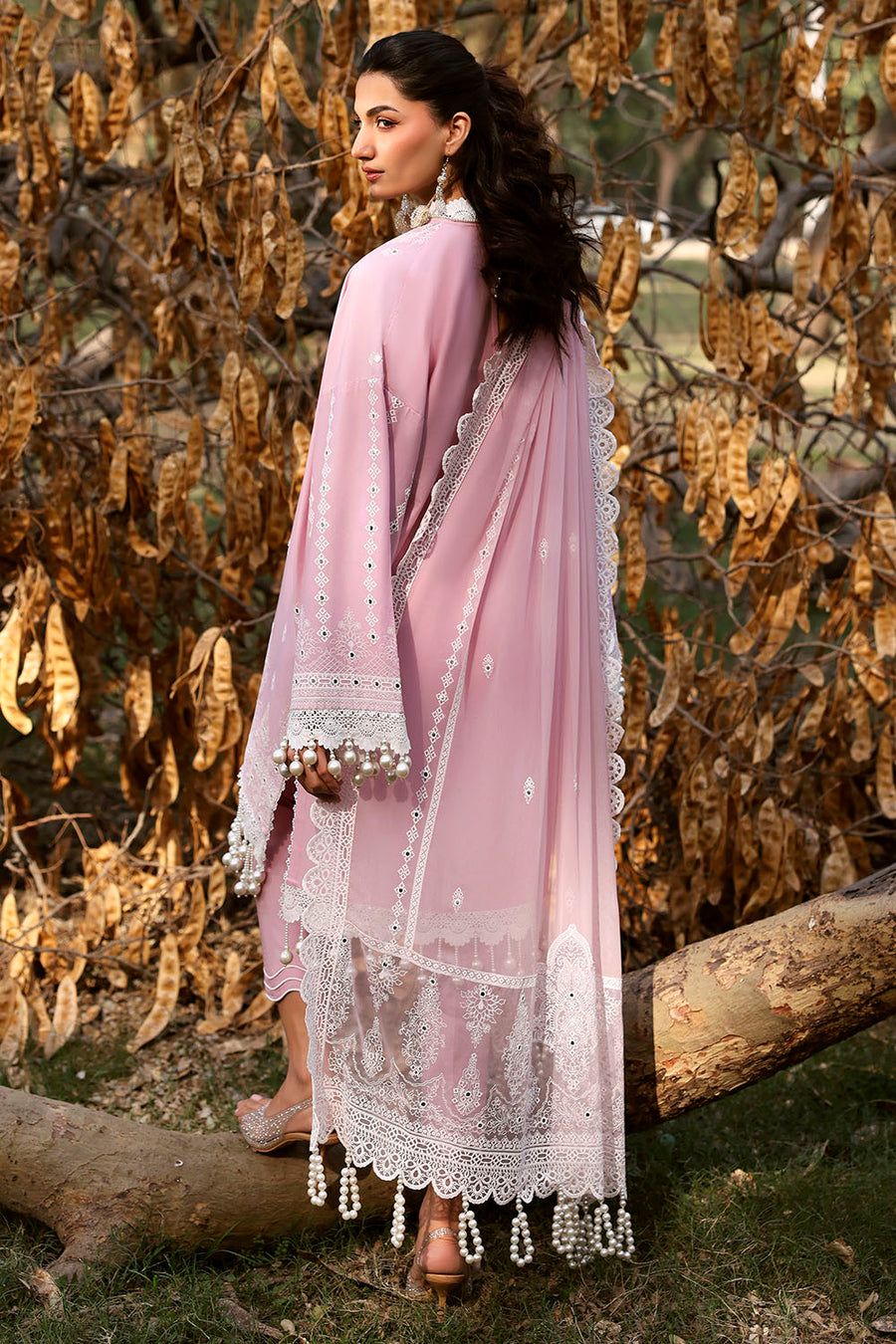Gul Ahmed Luxury Lawn Unstitched Embroidered 3Pc Suit PM-62020