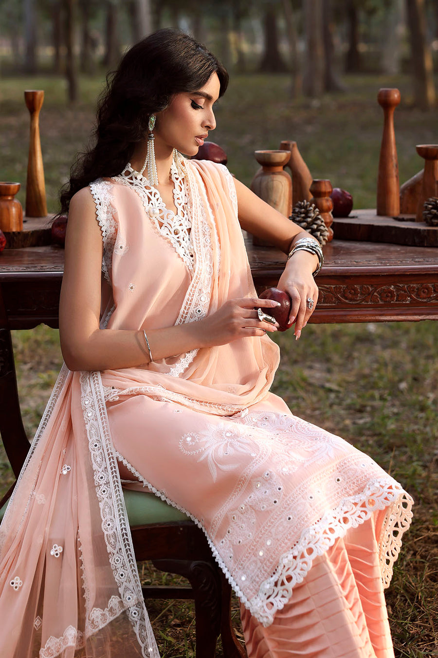 Gul Ahmed Luxury Lawn Unstitched Embroidered 3Pc Suit PM-62022
