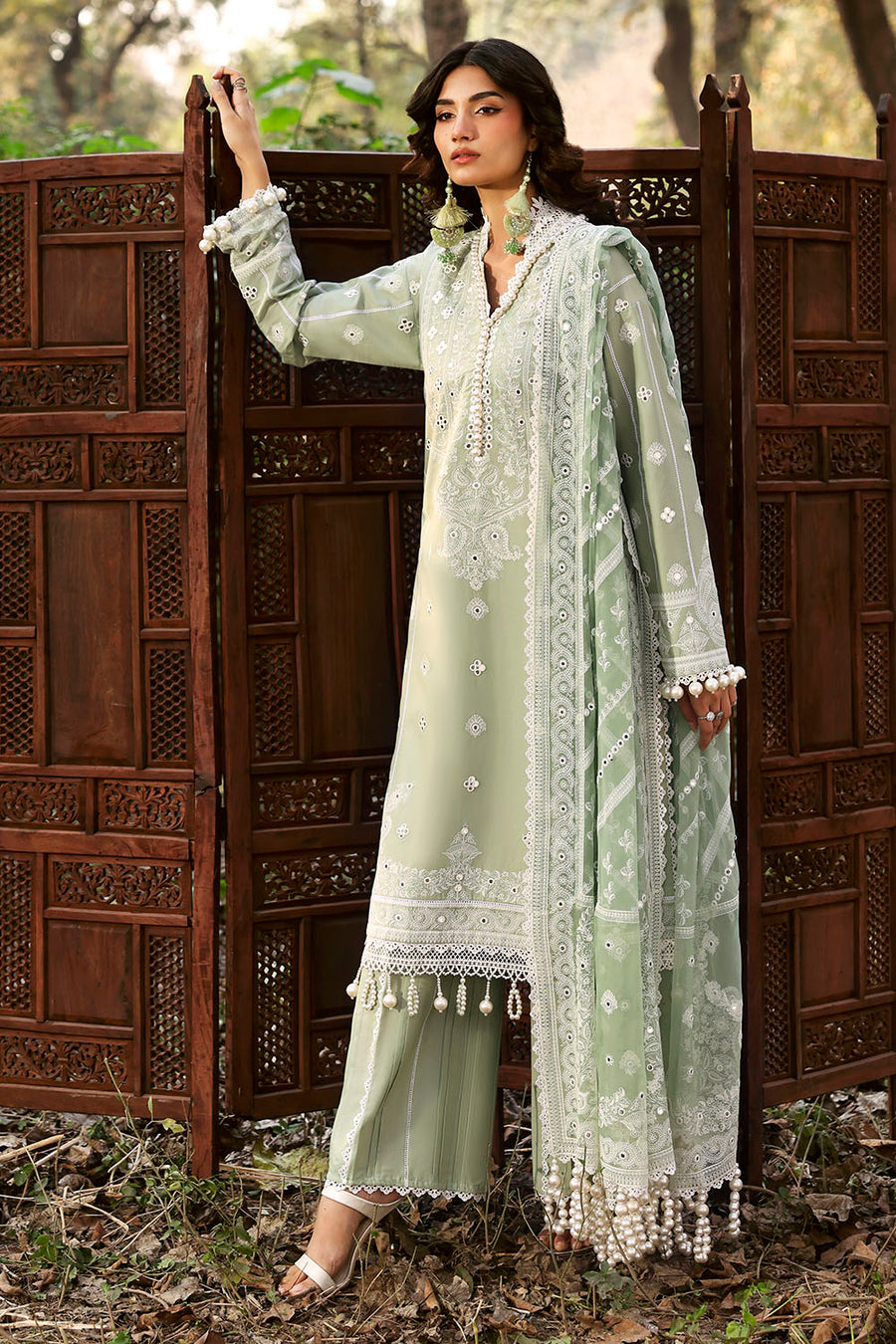 Gul Ahmed Luxury Lawn Unstitched Embroidered 3Pc Suit PM-62023