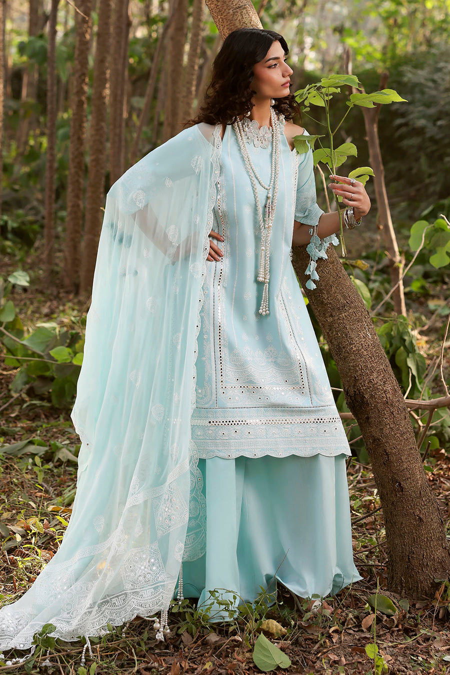 Gul Ahmed Luxury Lawn Unstitched Embroidered 3Pc Suit PM-62024