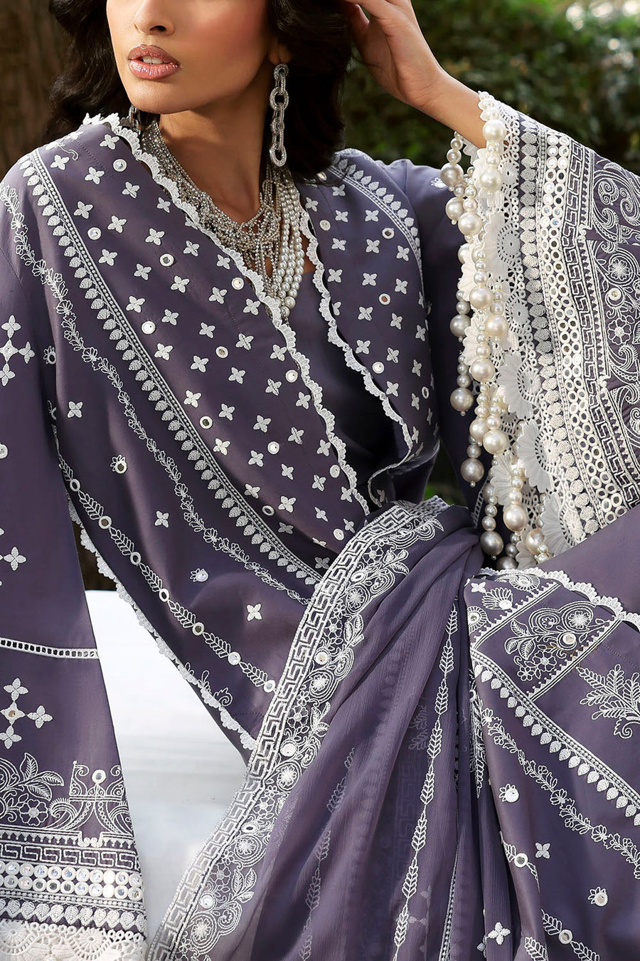 Gul Ahmed Luxury Lawn Unstitched Embroidered 3Pc Suit PM-62025