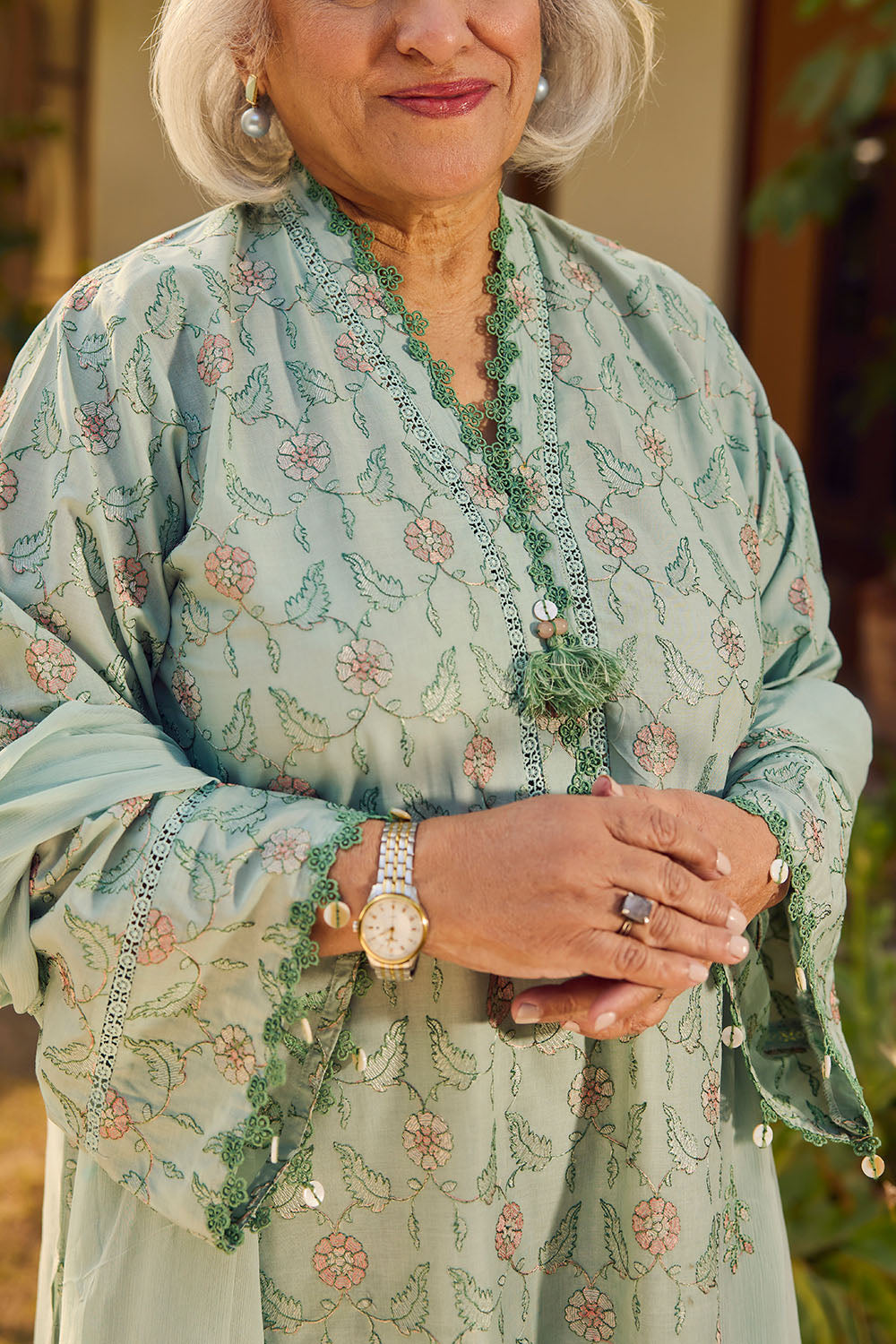 Gul Ahmed Tribute to Mothers Embroidered Lawn Unstitched 3Pc Suit PM-62048