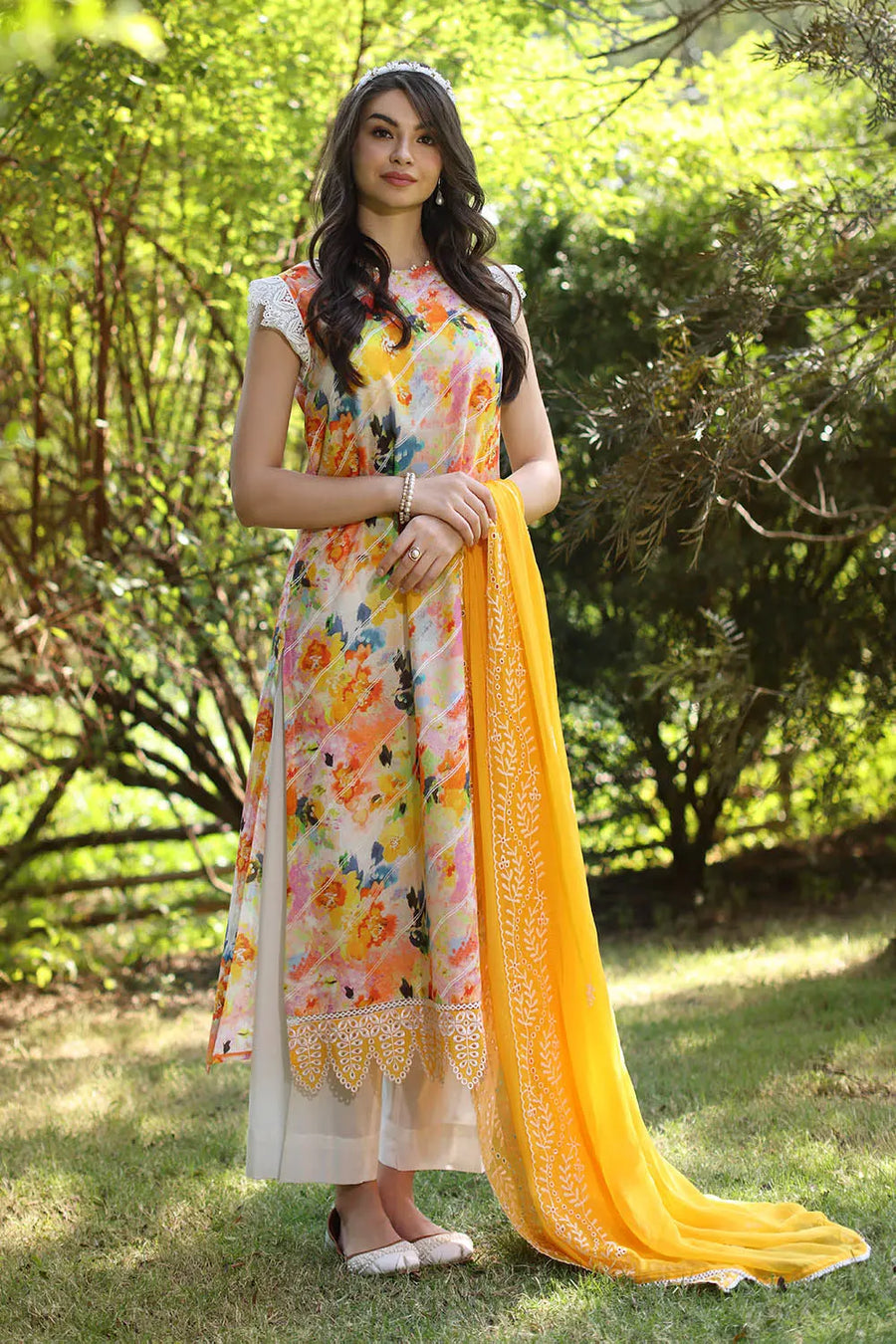 Gul Ahmed The joy Of Summer Embroidered Lawn Unstitched 3Pc Suit PR-52002