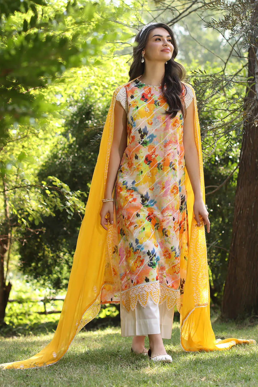 Gul Ahmed The joy Of Summer Embroidered Lawn Unstitched 3Pc Suit PR-52002