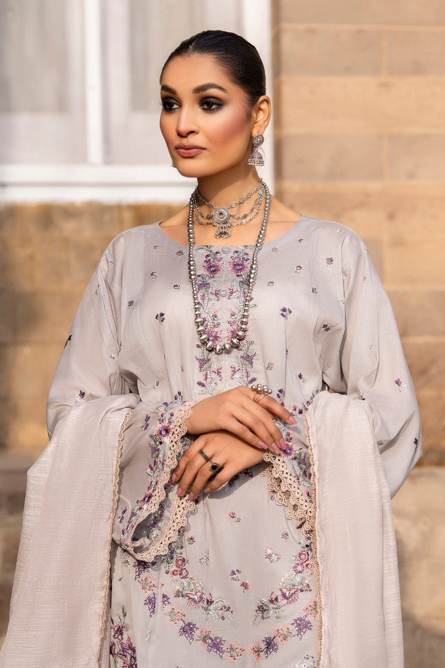 Ittehad Textiles Unstitched Embroidered Lawn 3Pc Suit LF-EM24-3P-DILNAZ