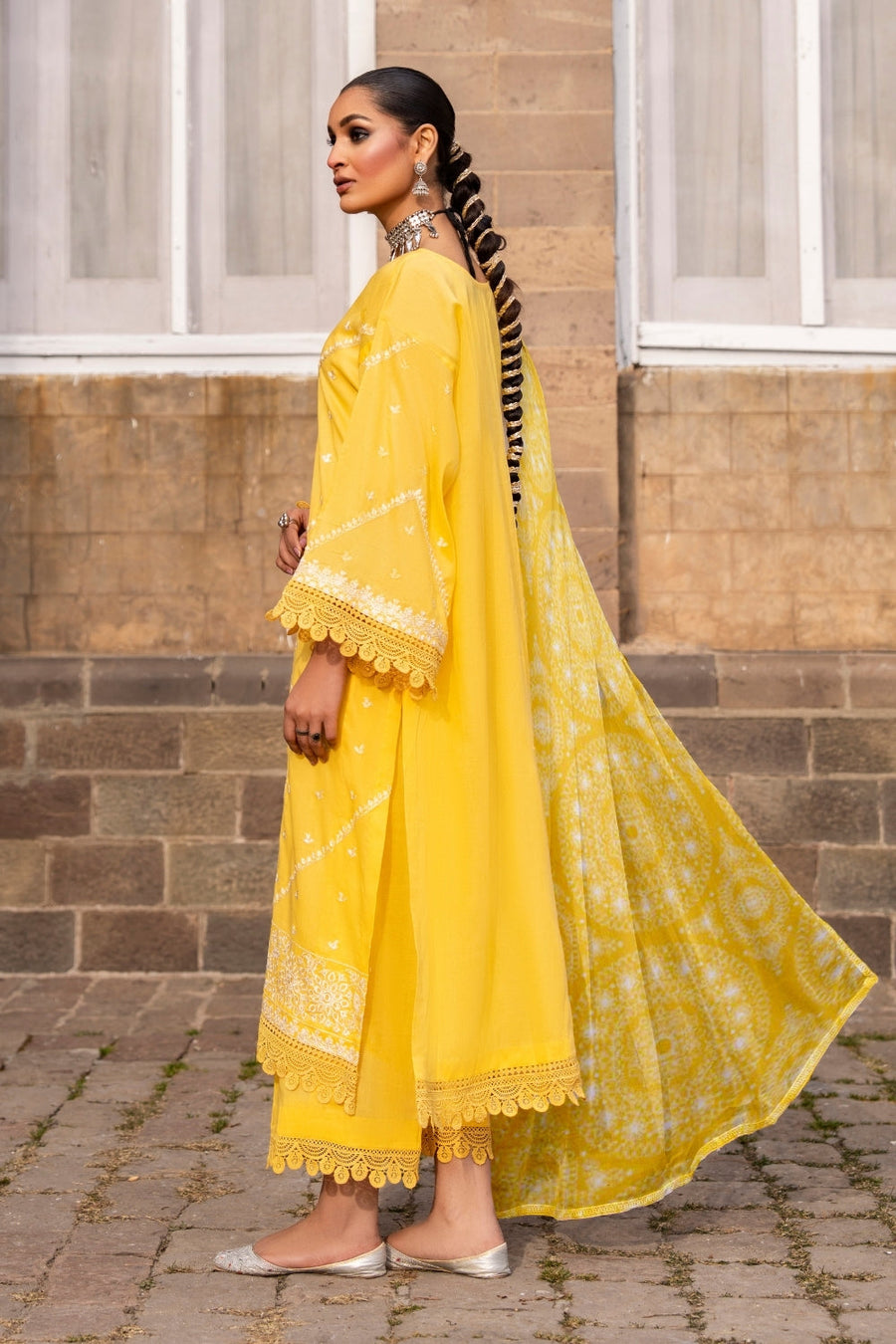 Ittehad Textiles Unstitched Embroidered Lawn 3Pc Suit LF-EM24-3P-SURAJ