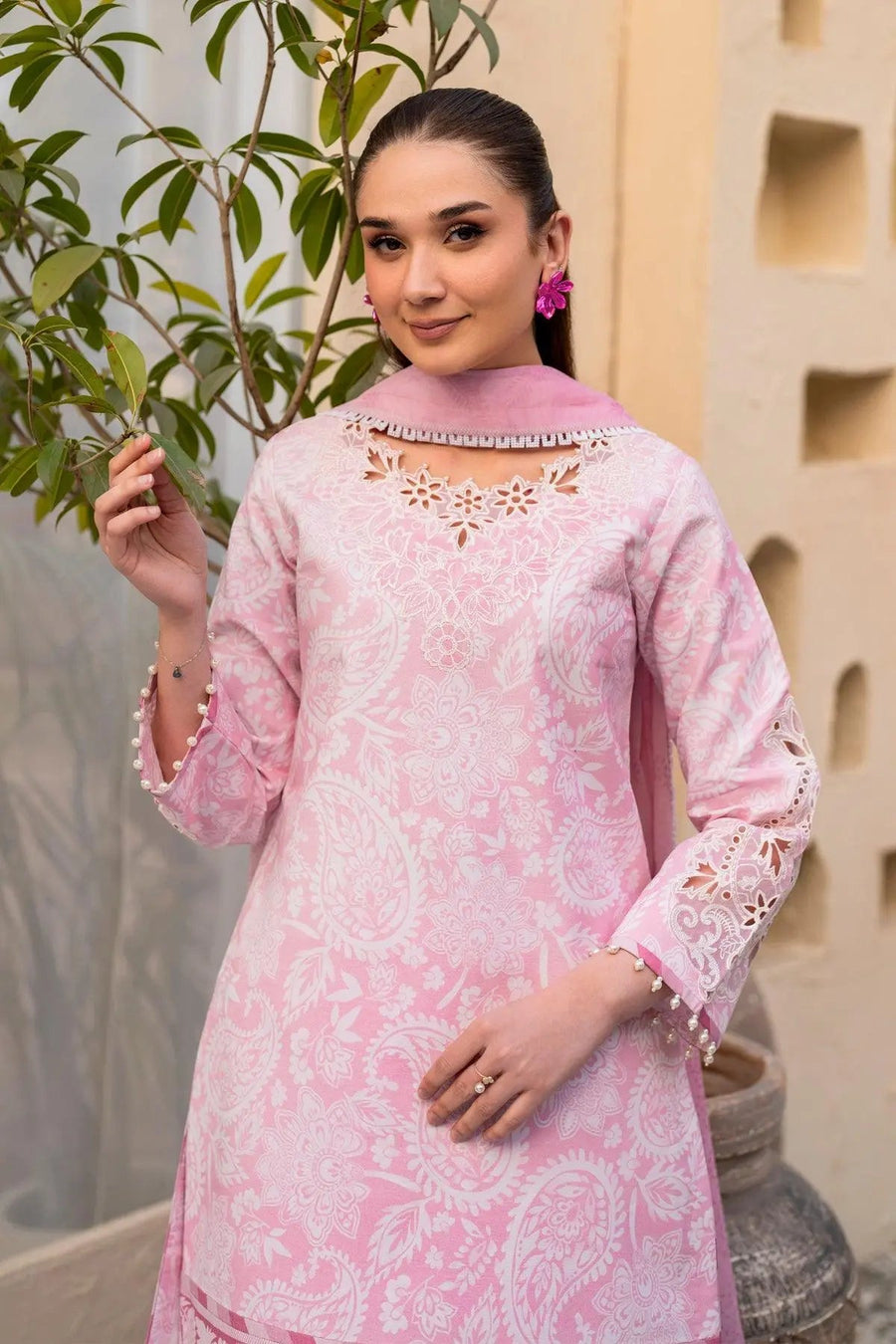 AF-EPL-7026-Perla Embroidered Printed Lawn