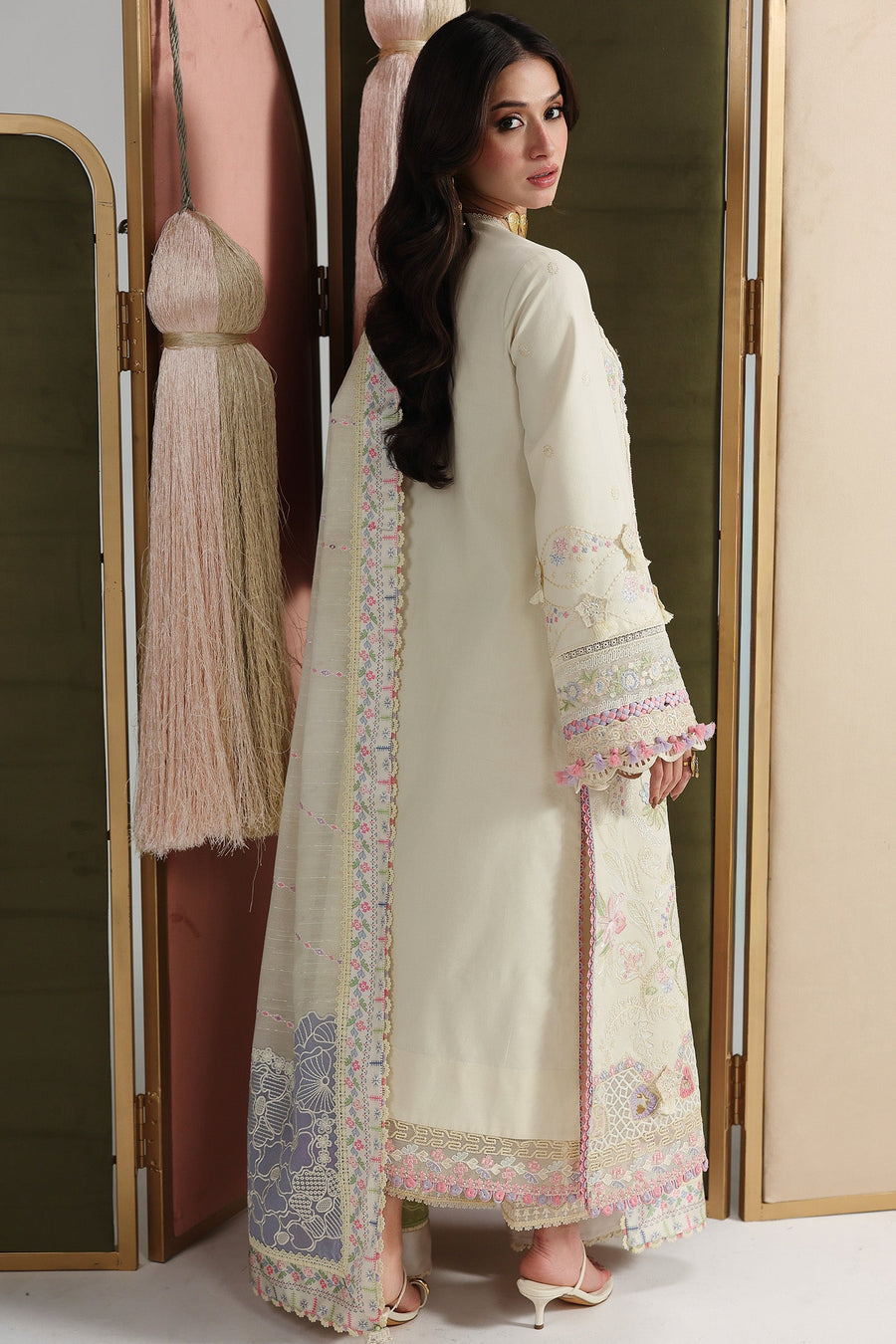 Qalamkar Festive Embroidered Lawn Unstitched 3Pc Suit QFL-01 ELMA