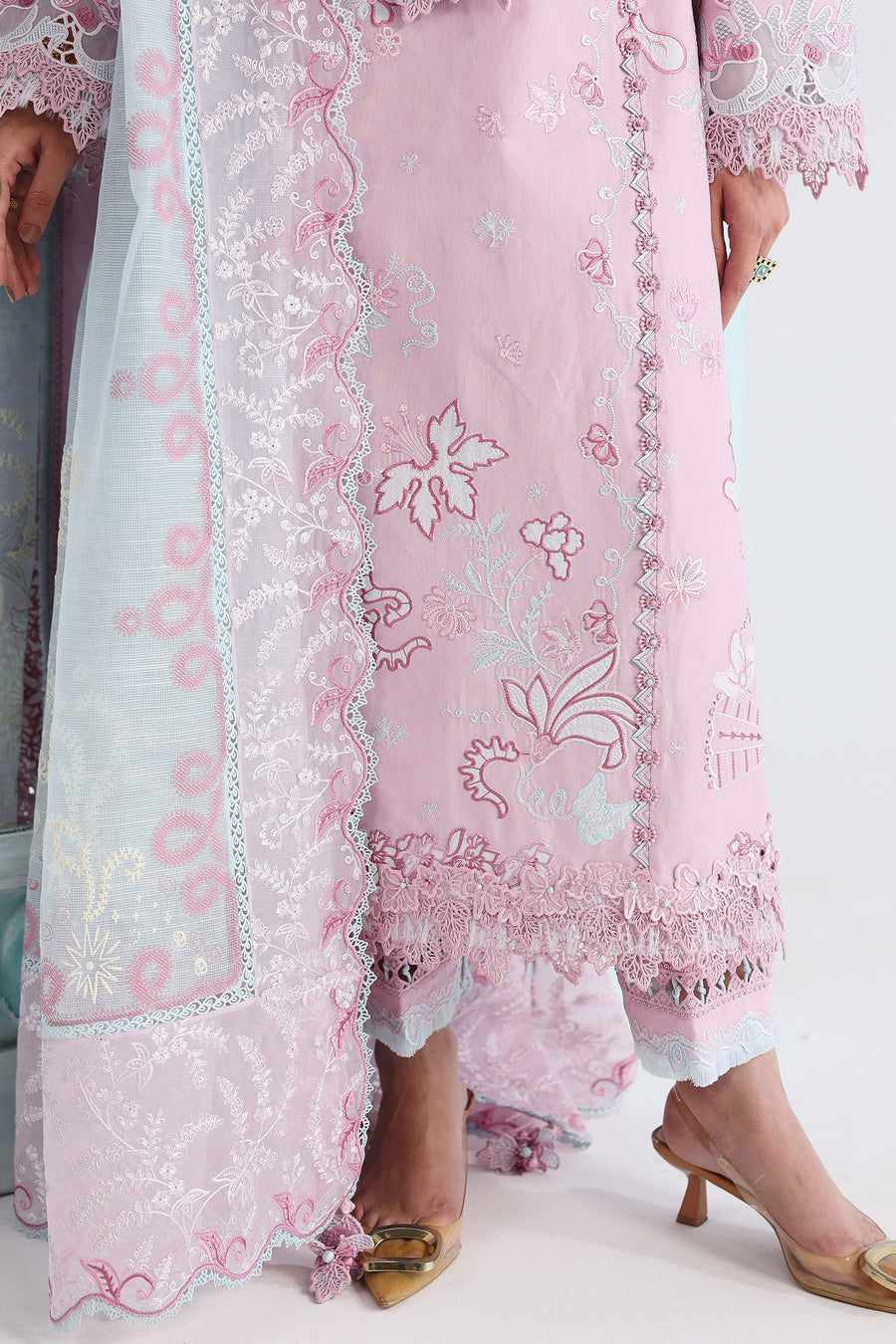 Qalamkar Festive Embroidered Lawn Unstitched 3Pc Suit QFL-02 ISANE