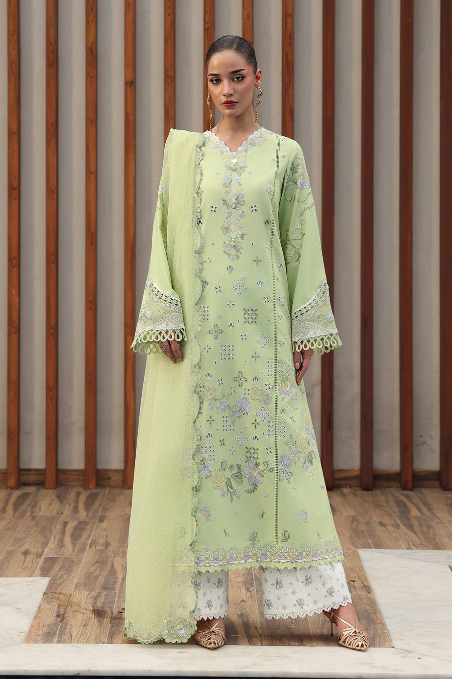Qalamkar Qline Embroidered Lawn Unstitched 3Pc Suit QKL-05 AYANA