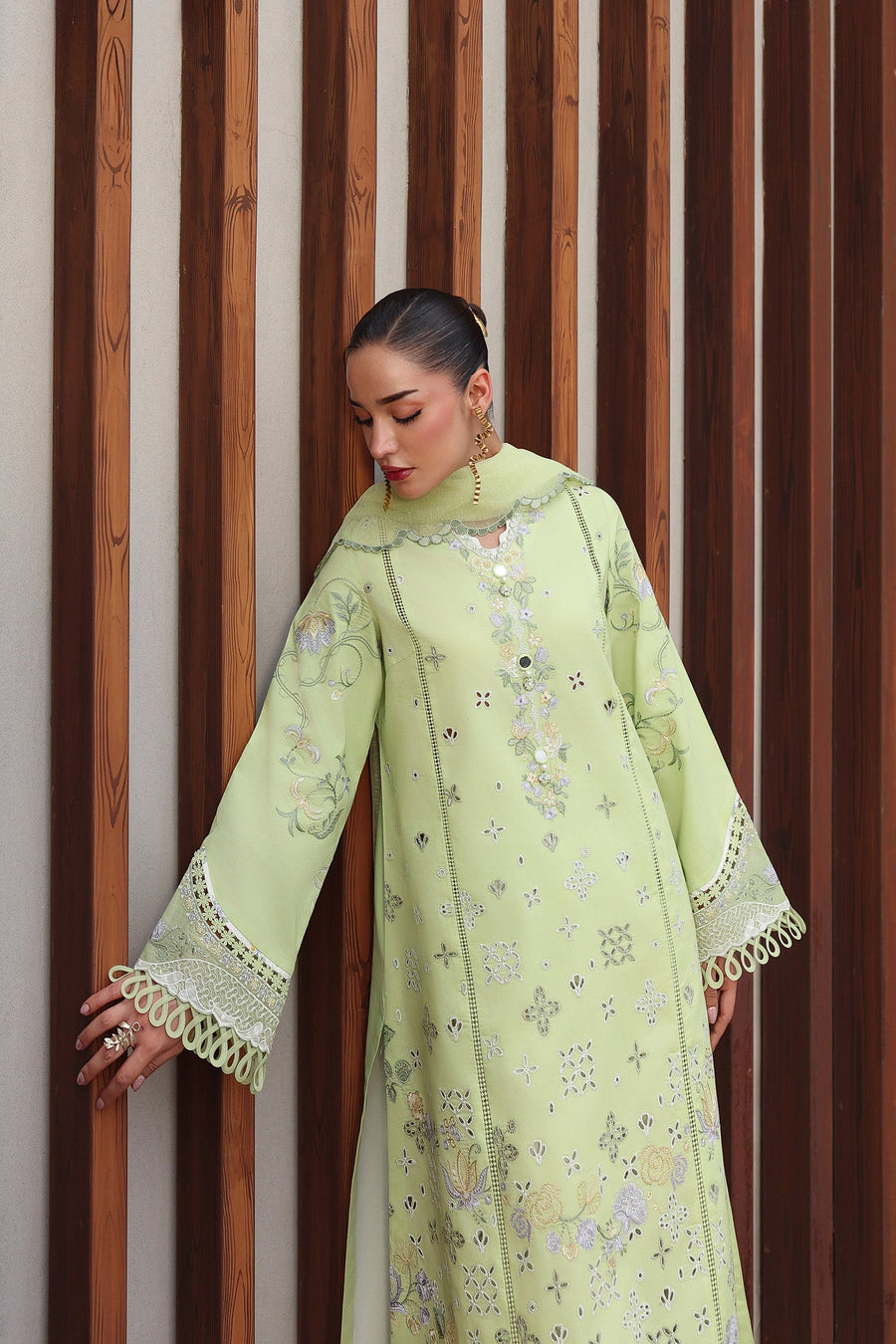 Qalamkar Qline Embroidered Lawn Unstitched 3Pc Suit QKL-05 AYANA