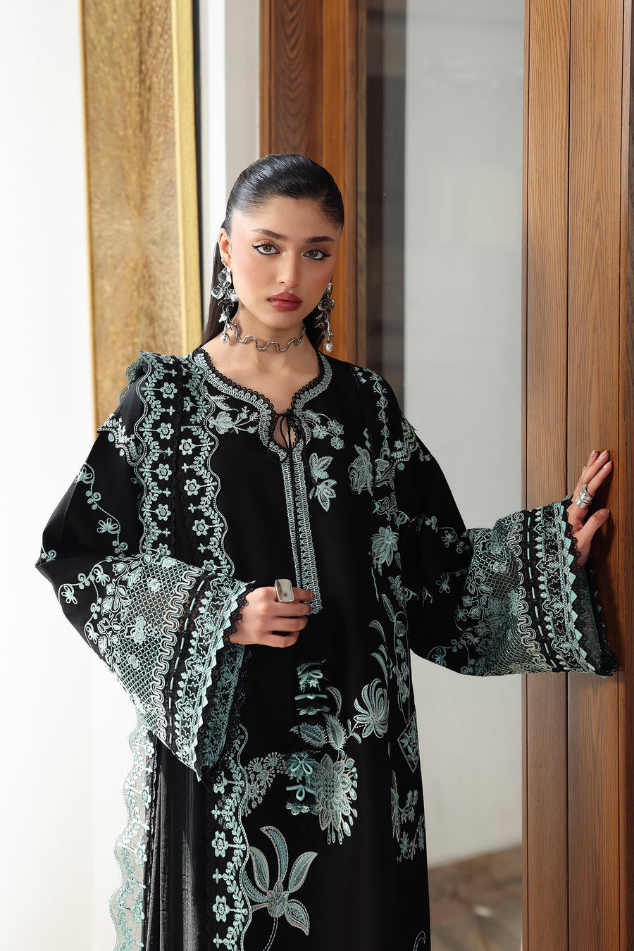 Qalamkar Qline Embroidered Lawn Unstitched 3Pc Suit QKL-06 SANA