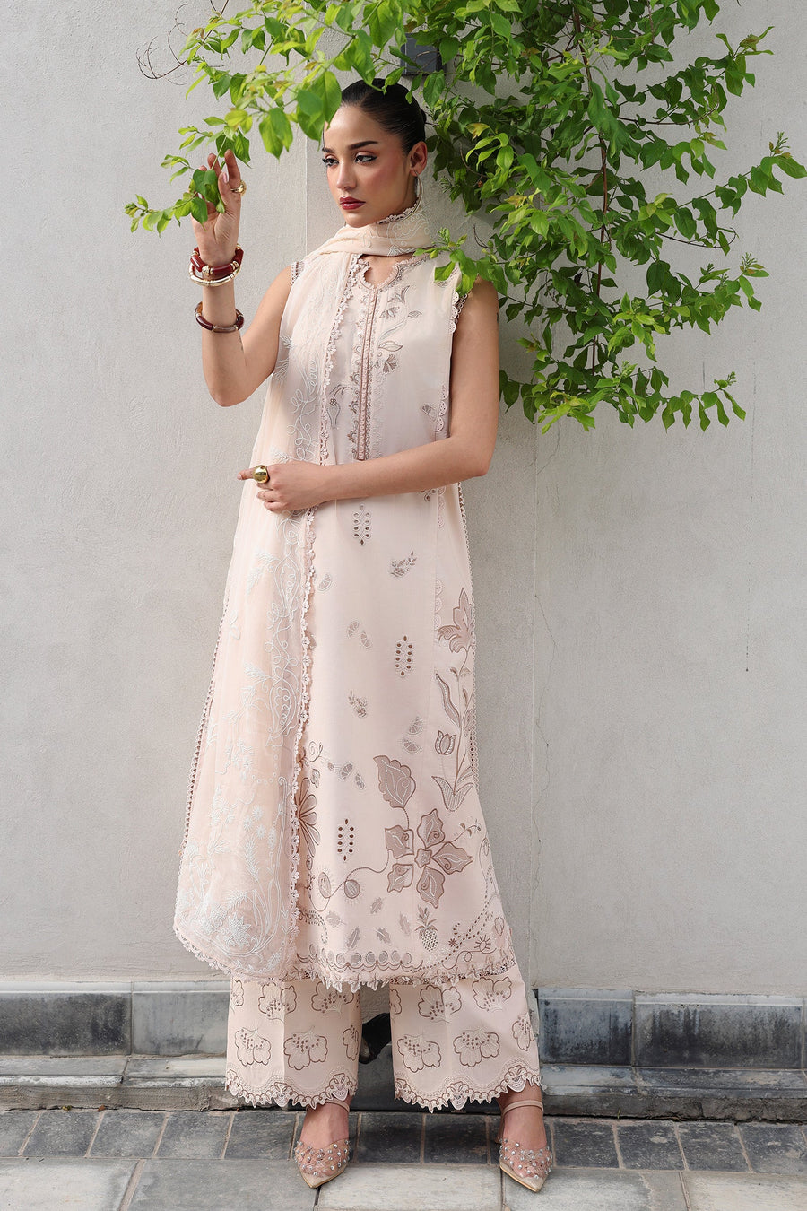Qalamkar Qline Embroidered Lawn Unstitched 3Pc Suit QKL-10 MILA