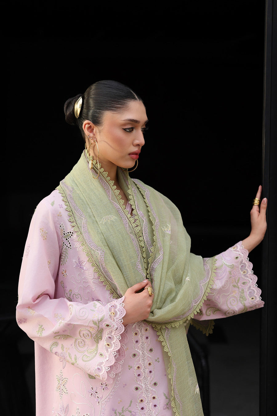 Qalamkar Qline Embroidered Lawn Unstitched 3Pc Suit QKL-12 ZAYLA