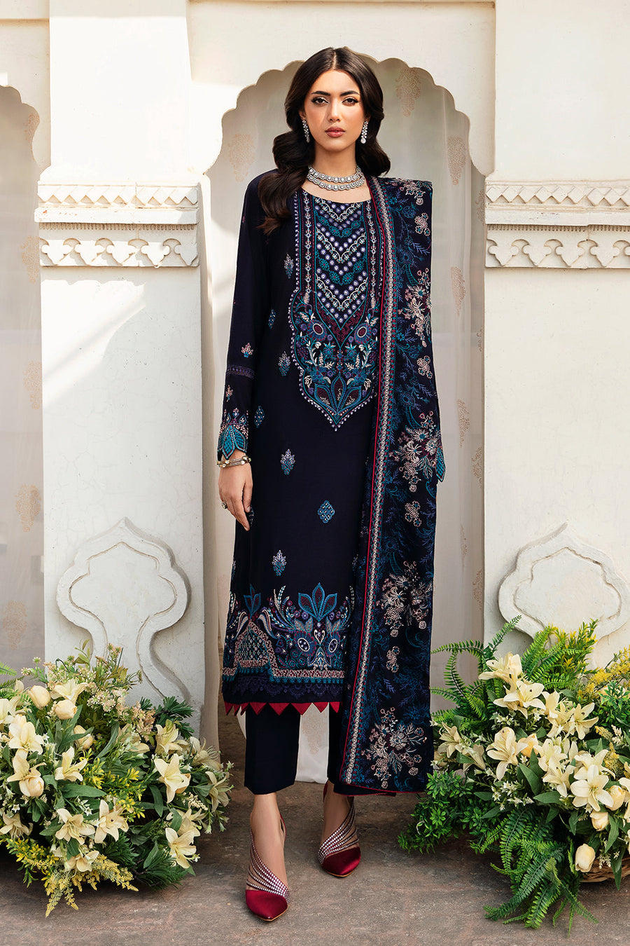 Ramsha Reet Vol-10 Embroidered Karandi Unstitched 3Pc Suit R-1001