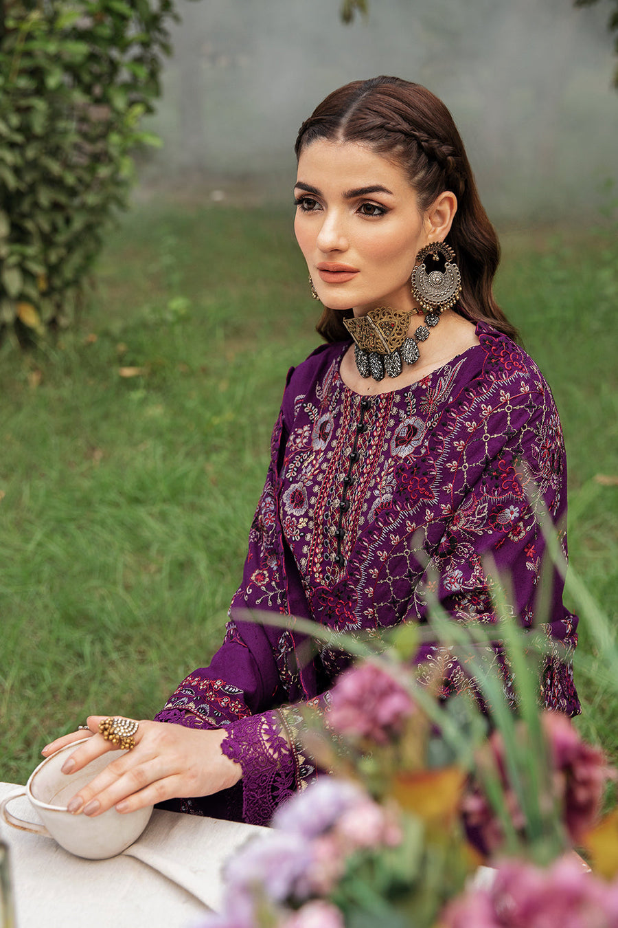 Ramsha Reet Vol-09 Embroidered Karandi Unstitched 3Pc Suit R-909