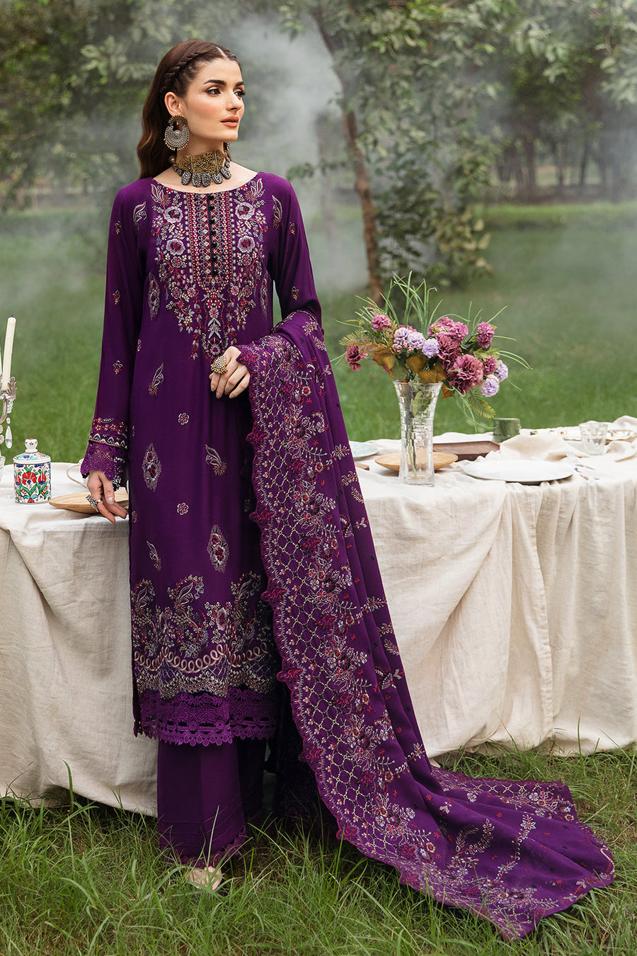 Ramsha Reet Vol-09 Embroidered Karandi Unstitched 3Pc Suit R-909
