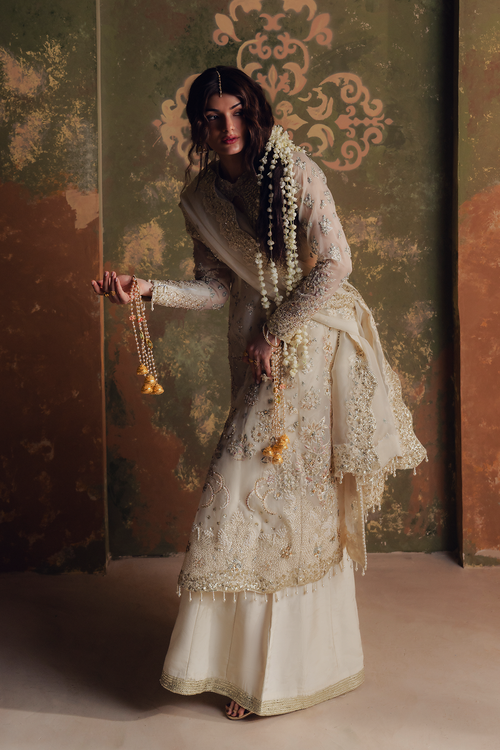 Zarposh Jahanara Festive Embroidered Organza Unstitched 3Pc Suit - ROSHANAY