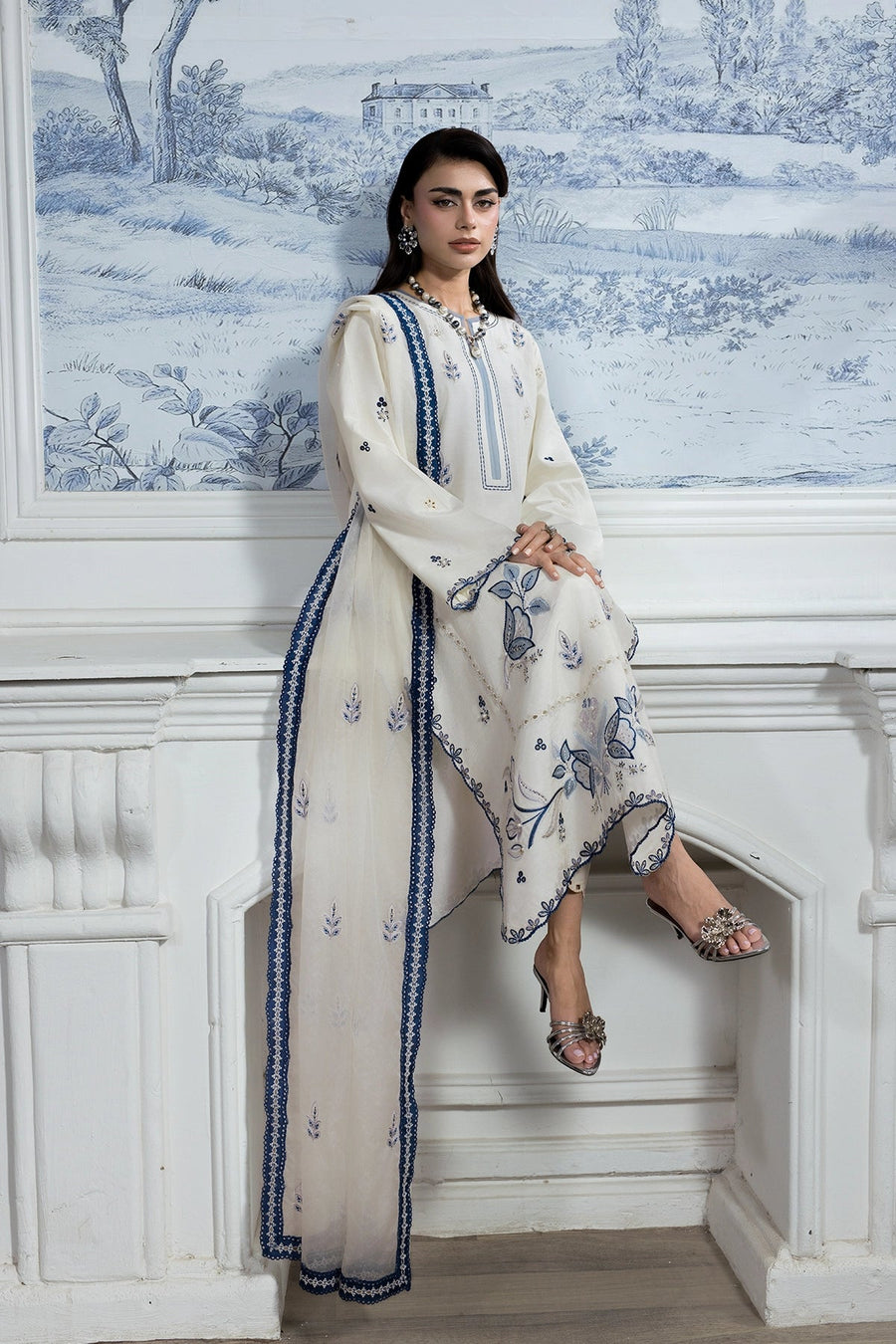 Rang Rasiya Lumeire Silk Unstitched Embroidered 3Pc Suit - Luna