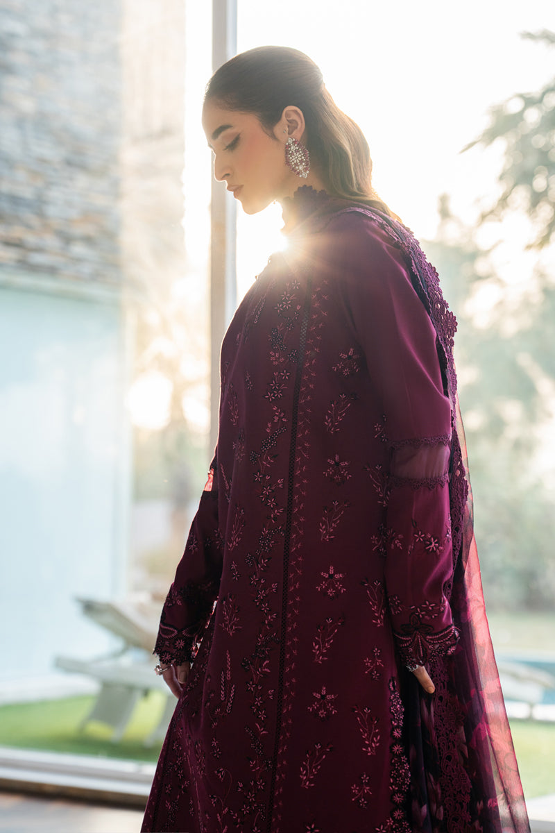Rang Rasiya Carnation Embroidered Lawn Unstitched 3Pc Suit D-15 NORA
