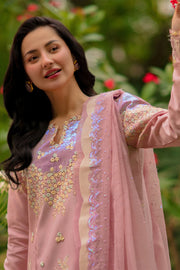 Rang Rasiya Premium Embroidered Lawn Unstitched 3Pc Suit - ALAYNA