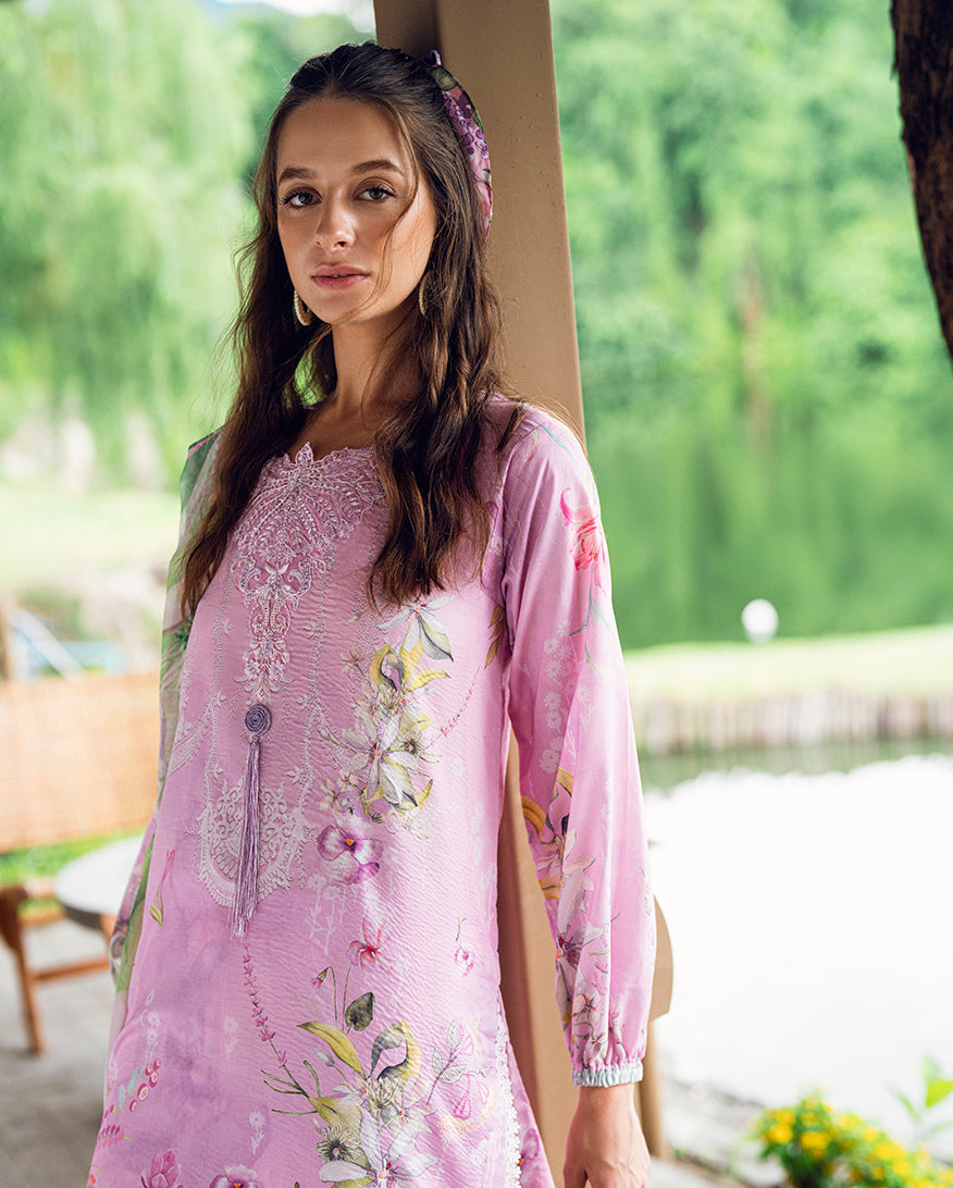 Roheenaz Garden Veil Printed Lawn Unstitched 3Pc Suit RNZ2503B Rosey Daze